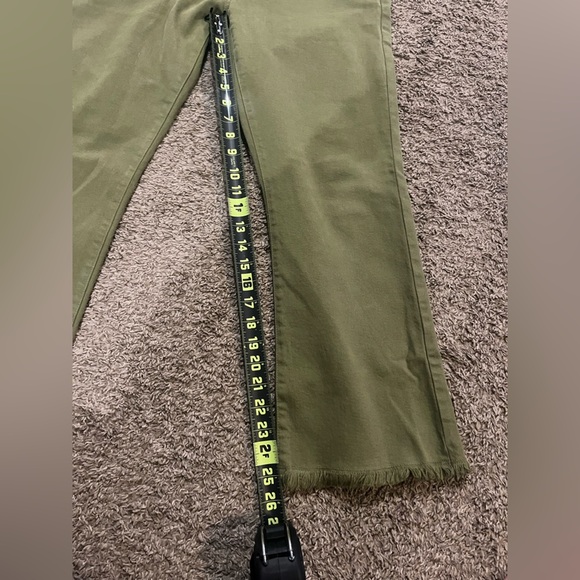 NWOT Women’s Michael Kors Green Cropped Wide Leg Jeans Size 8 - Picture 5 of 9
